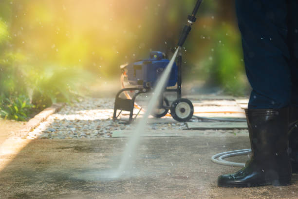 Best Sign and Awning Cleaning  in East Speer, NC